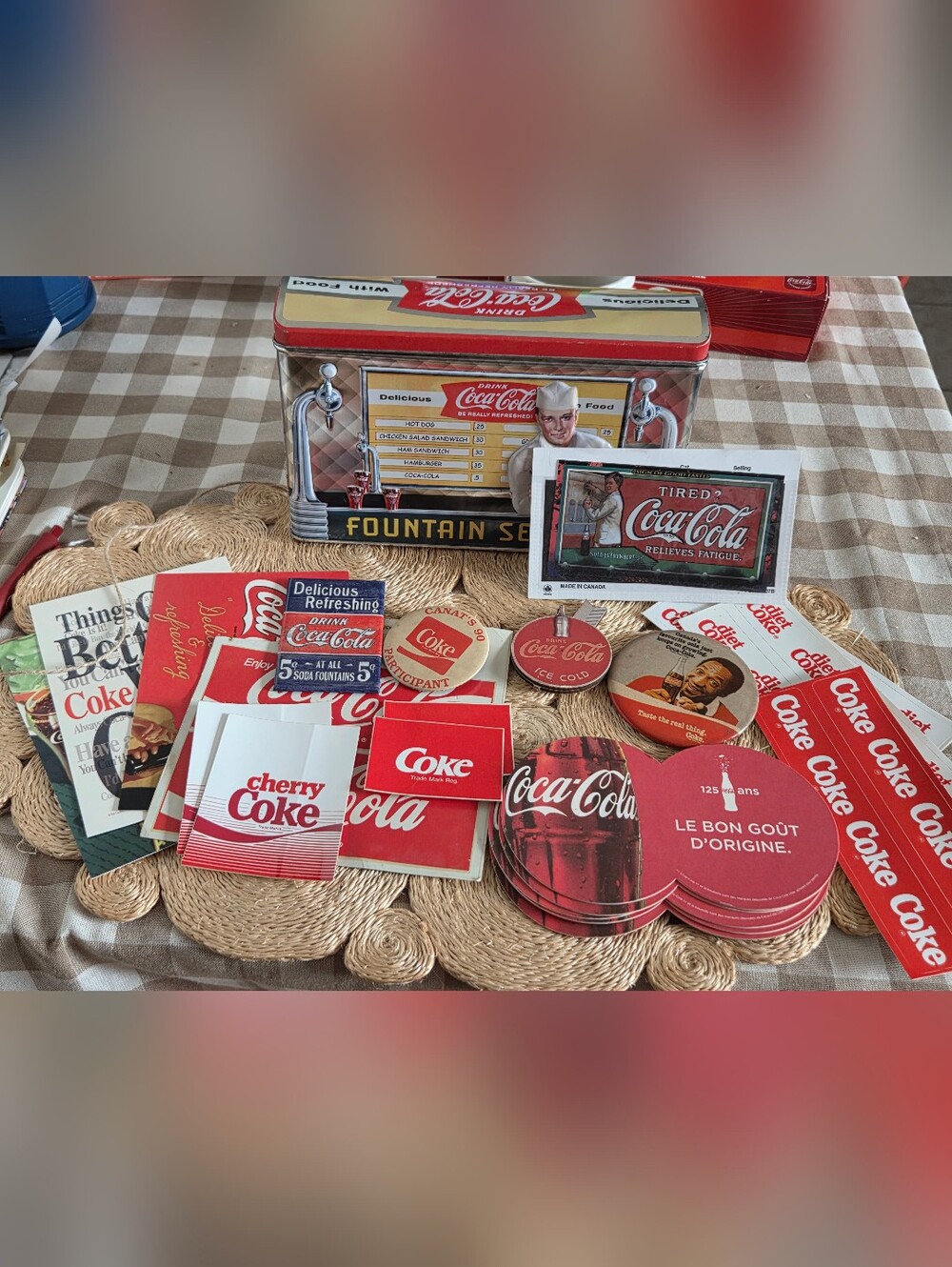 Coca-Cola Fountain Service Collector Tin w Coke Ephemera Coasters Cards Advertis